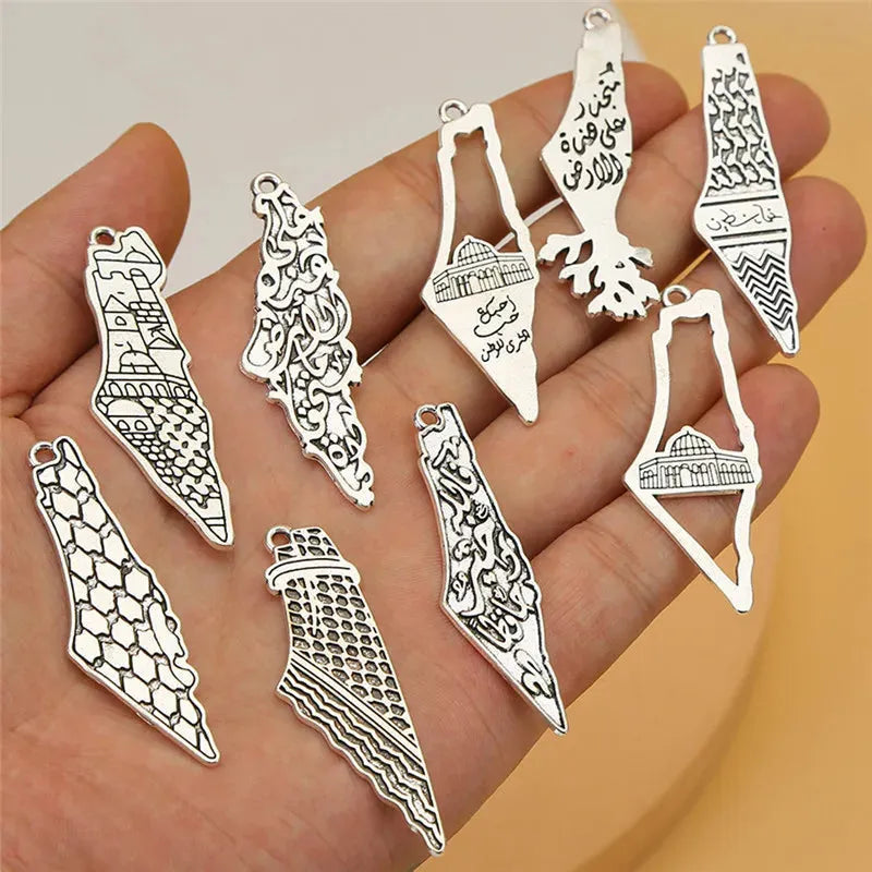 10Pcs Mixed Vintage Silver Color House Letter Alloy Charms Pendents For Unisex Jewelry Necklace Charms Bracelet Diy Accessories