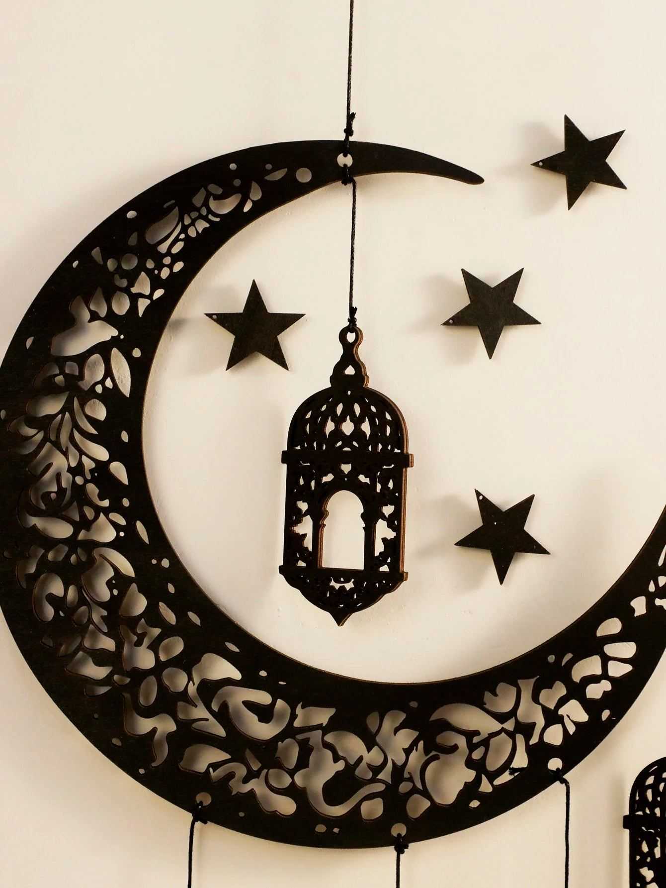 Wooden Hollow Moon and Star Lantern – DIY Ramadan Hanging Decor, Islamic Eid Mubarak Festival Decorations，Ornament Islamic Gifts