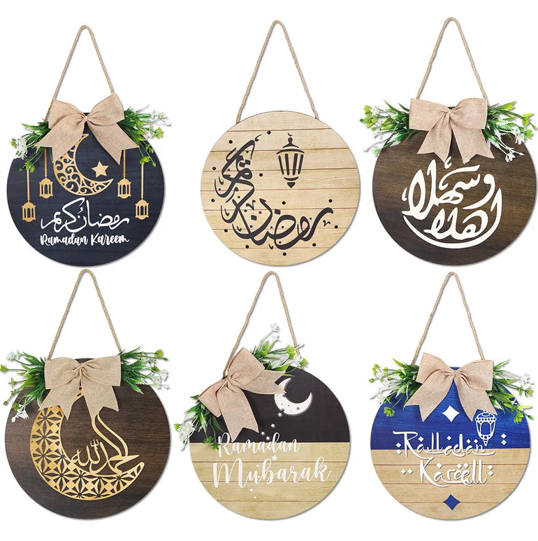 Ramadan Mubarak Door Wreath Round Wooden Hanging Sign Decor for Ramadan Kareem Decor Eid Mubarak Islamic Party Supplies