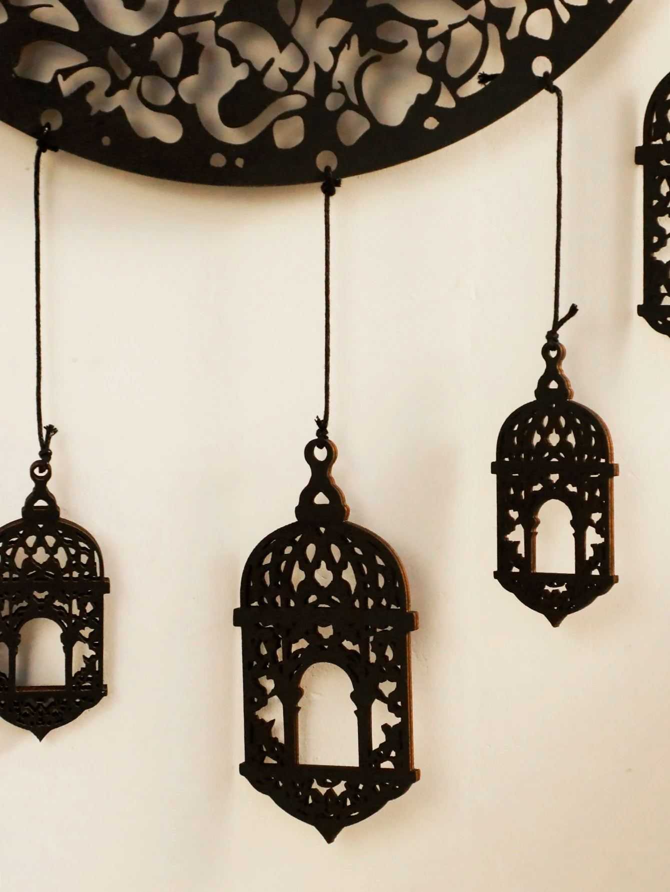 Wooden Hollow Moon and Star Lantern – DIY Ramadan Hanging Decor, Islamic Eid Mubarak Festival Decorations，Ornament Islamic Gifts