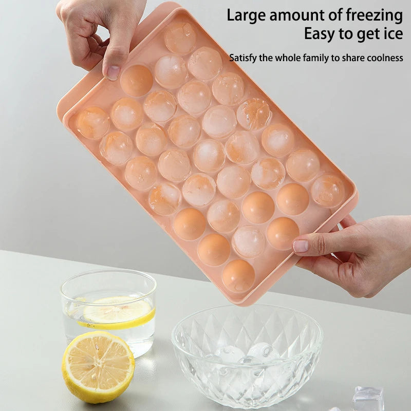 33 Ice Boll Hockey PP Mold Frozen Whiskey Ball Popsicle Ice Cube Tray Box Lollipop Making Gifts Kitchen Tools Accessories
﻿