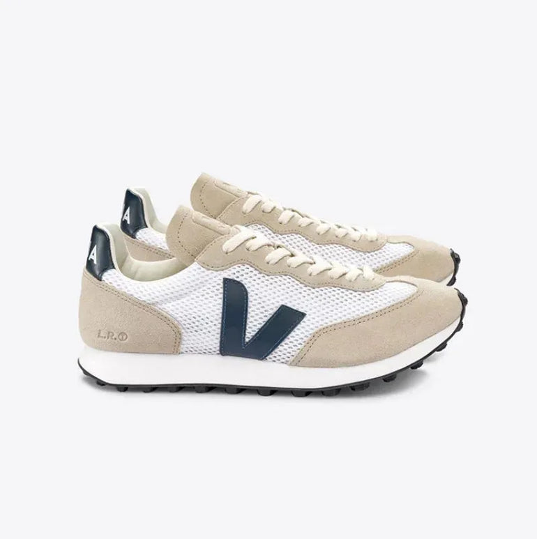 Veja Campo Low-Top Sneakers