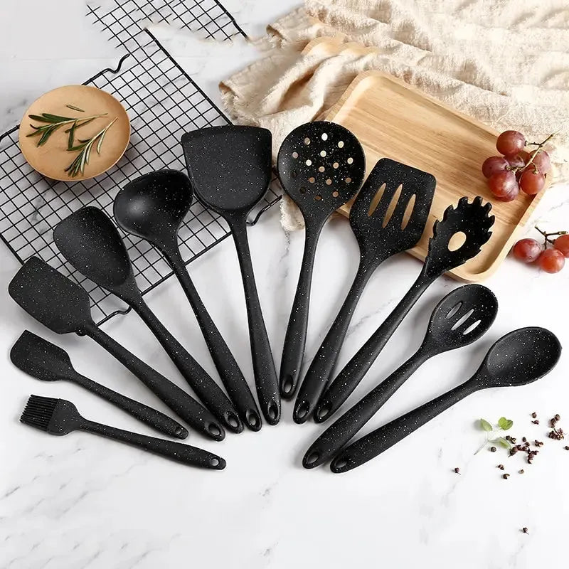 10 PCS Silicone Cookware Set Kitchen Cooking Tools Baking Tools Tableware Silicone Shovel Spoon Scraper Kitchen Accessories