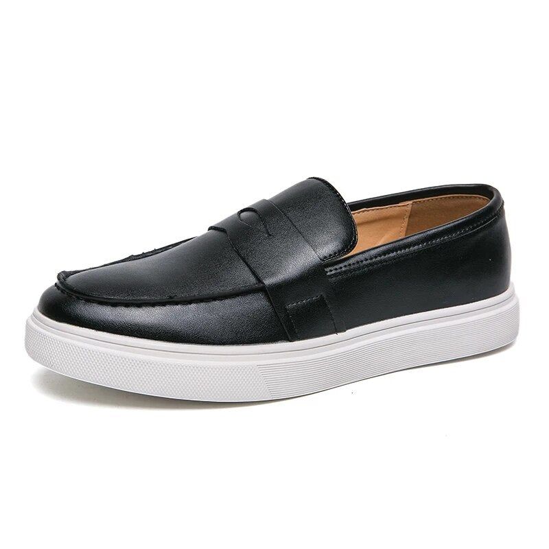 Man Loafers Leather Round Toe Fashion Slip-On Shoes Party Wedding Daily Boat Shoes Solid Color Casual shoes