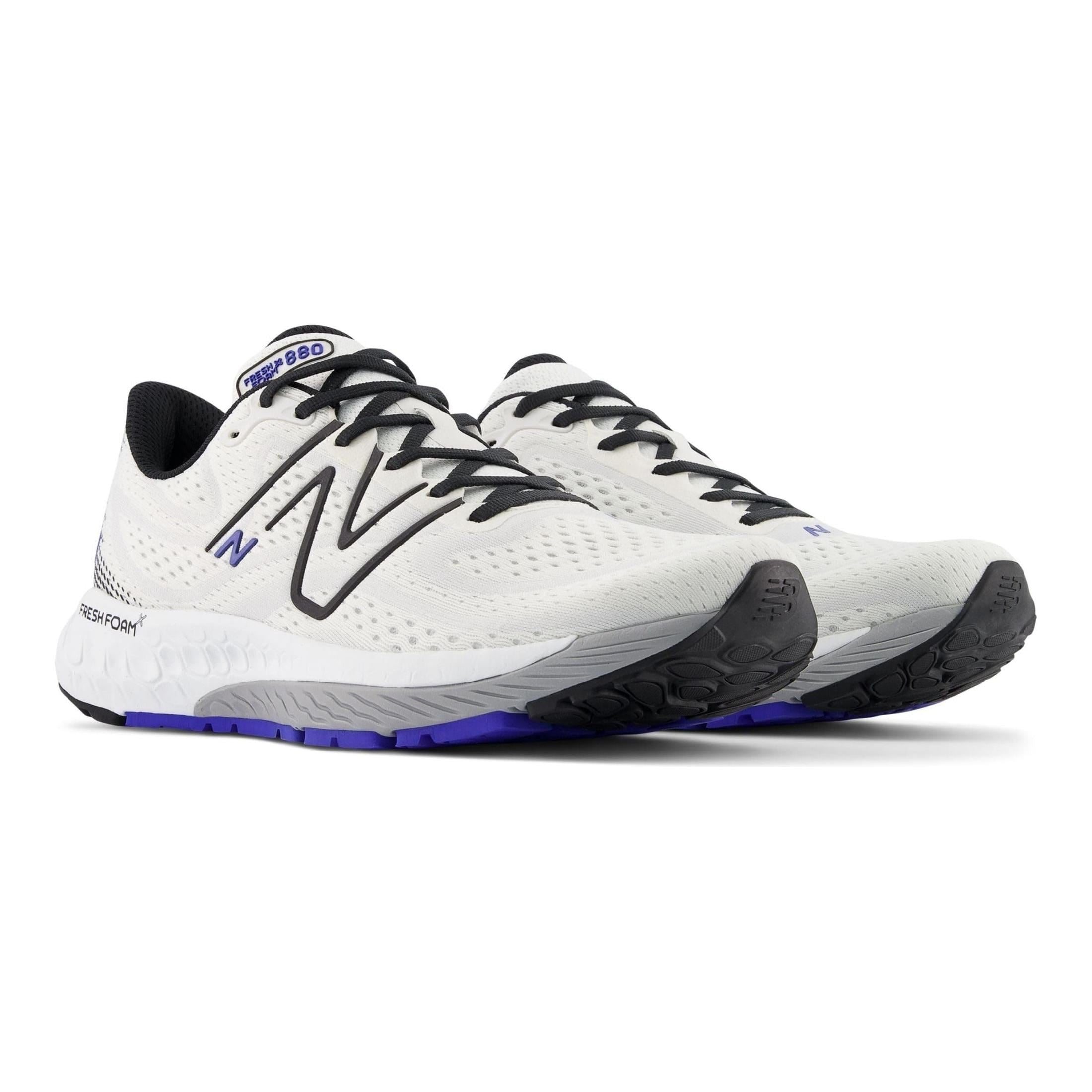 New Balance 880 mens Sneaker